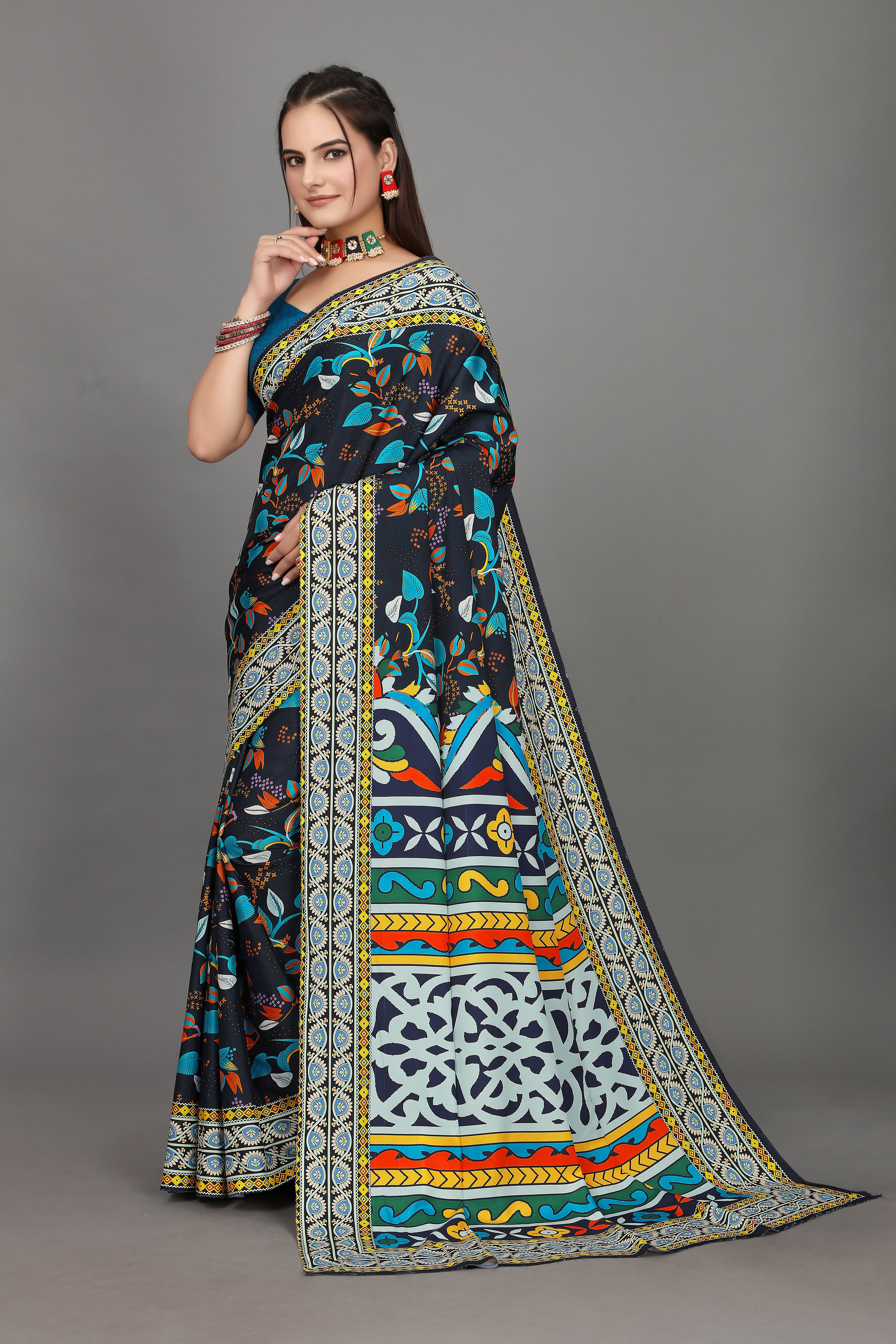 Elegant Dark Blue Floral Printed Saree - Pativrata