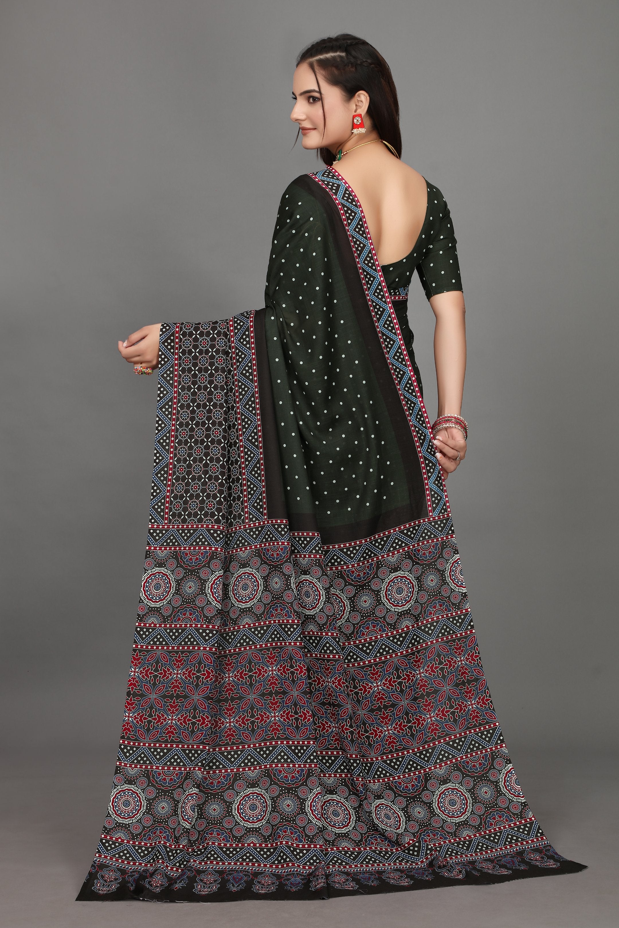 Chitrangi — Dark Green Bandhani Pattern Saree