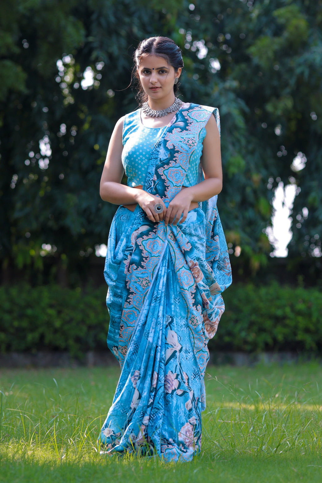 Varuni — Elegant Aqua Floral Silk Saree
