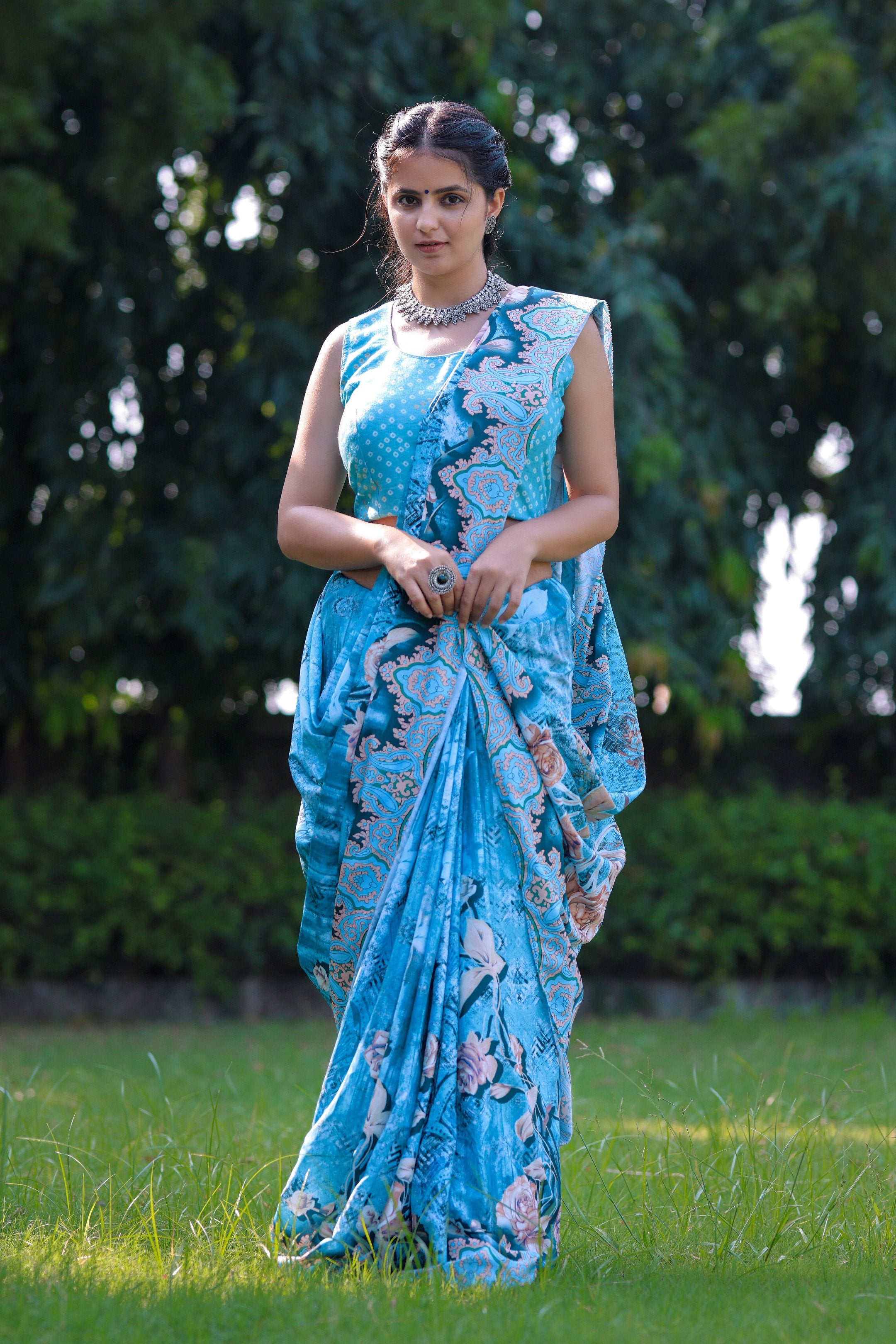 Varuni — Elegant Aqua Floral Silk Saree