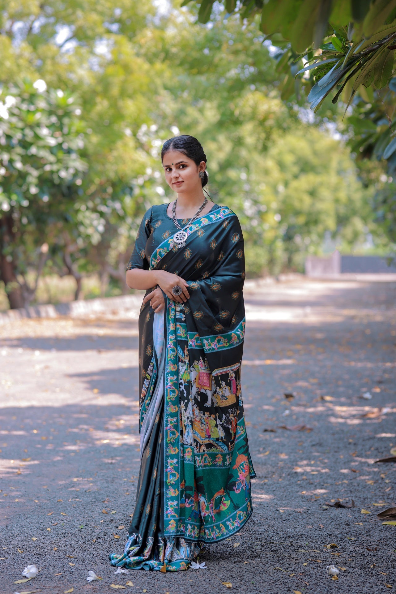 Forest Green Saree with Traditional Motif Border - Pativrata