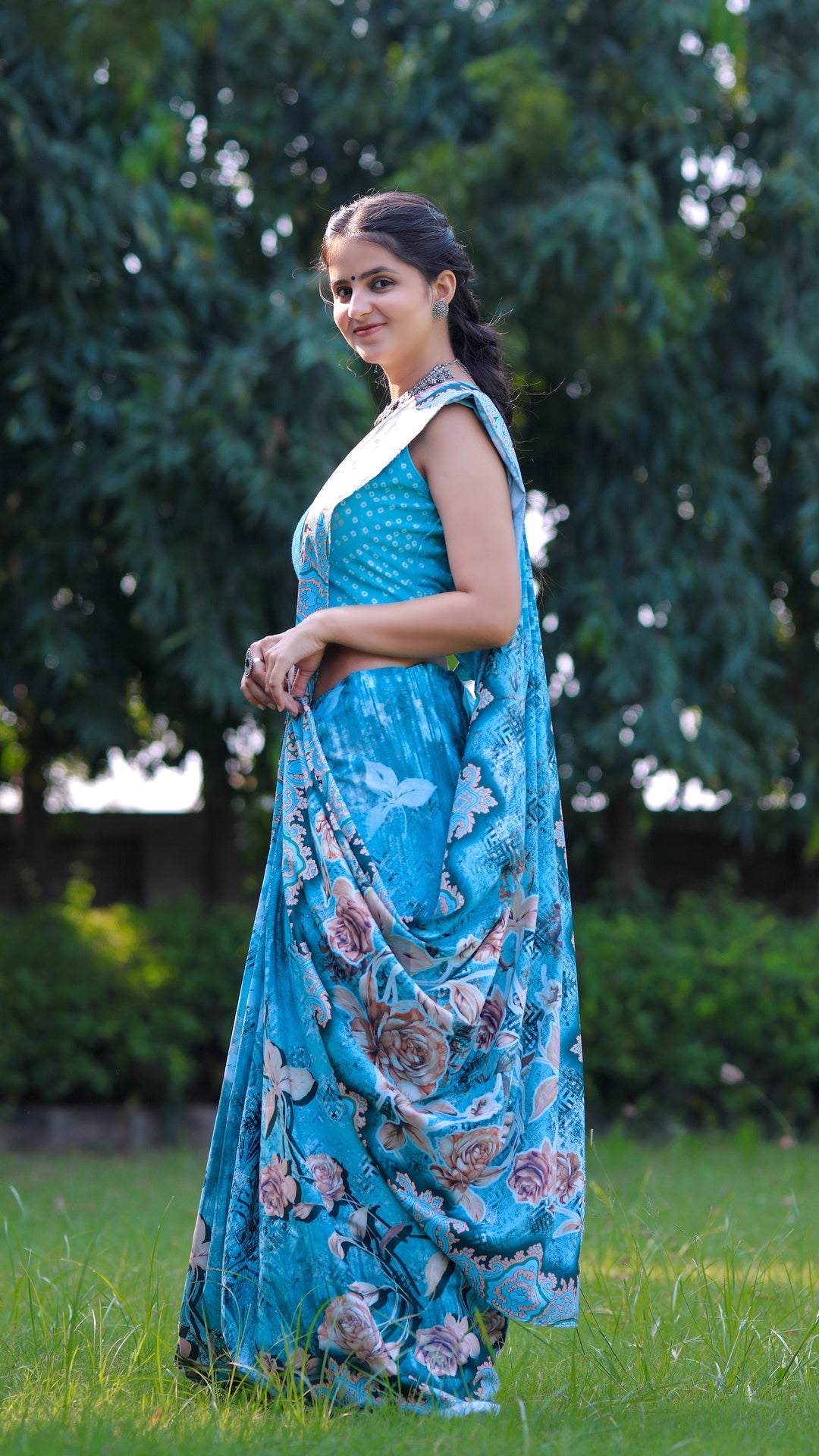 Elegant Floral Print Saree in Aqua Blue - Pativrata