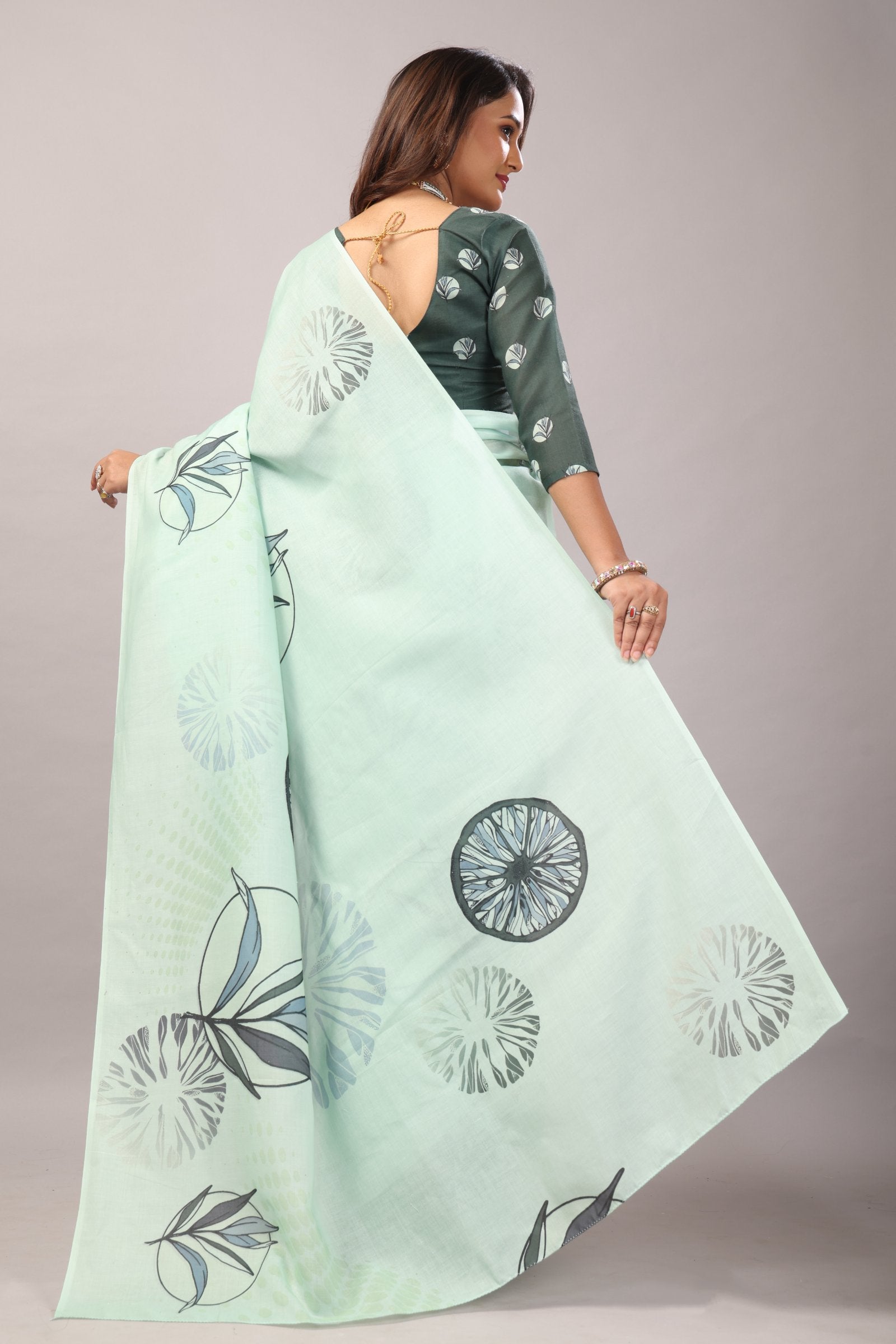 Iravati — Breeze Floral Mull Cotton Saree