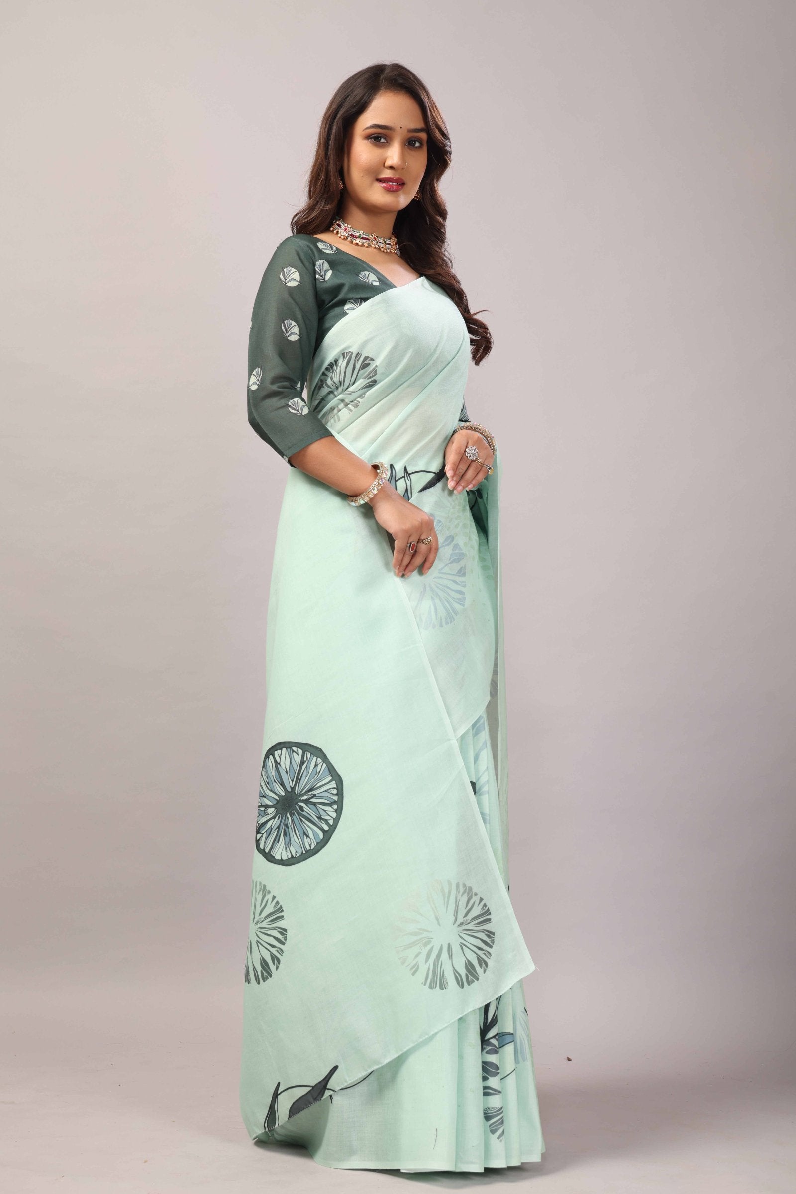 Iravati — Breeze Floral Mull Cotton Saree