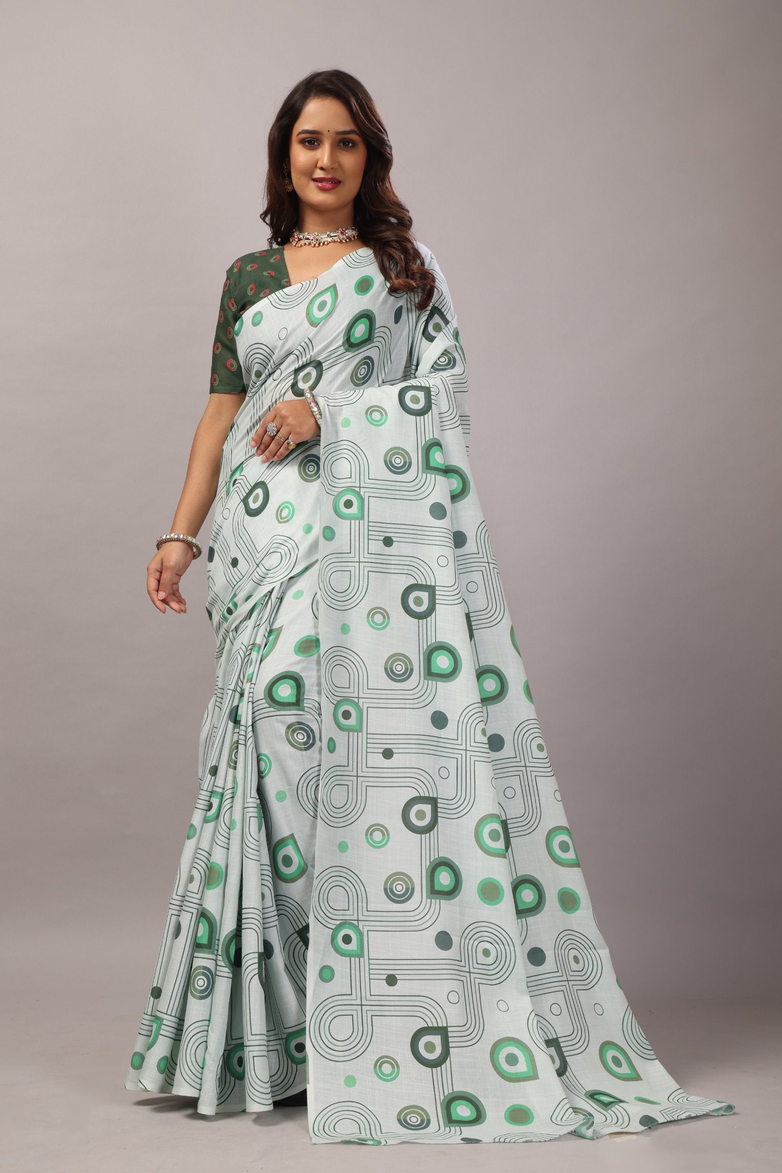 Kalavathi — Geometric Pattern Cotton Linen Saree