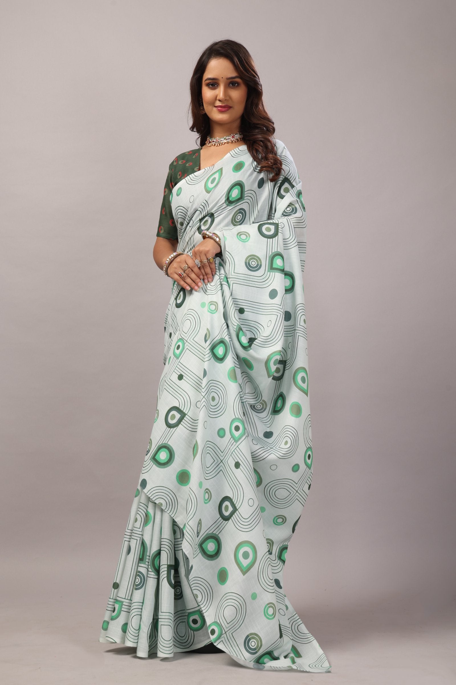 Kalavathi — Geometric Pattern Cotton Linen Saree