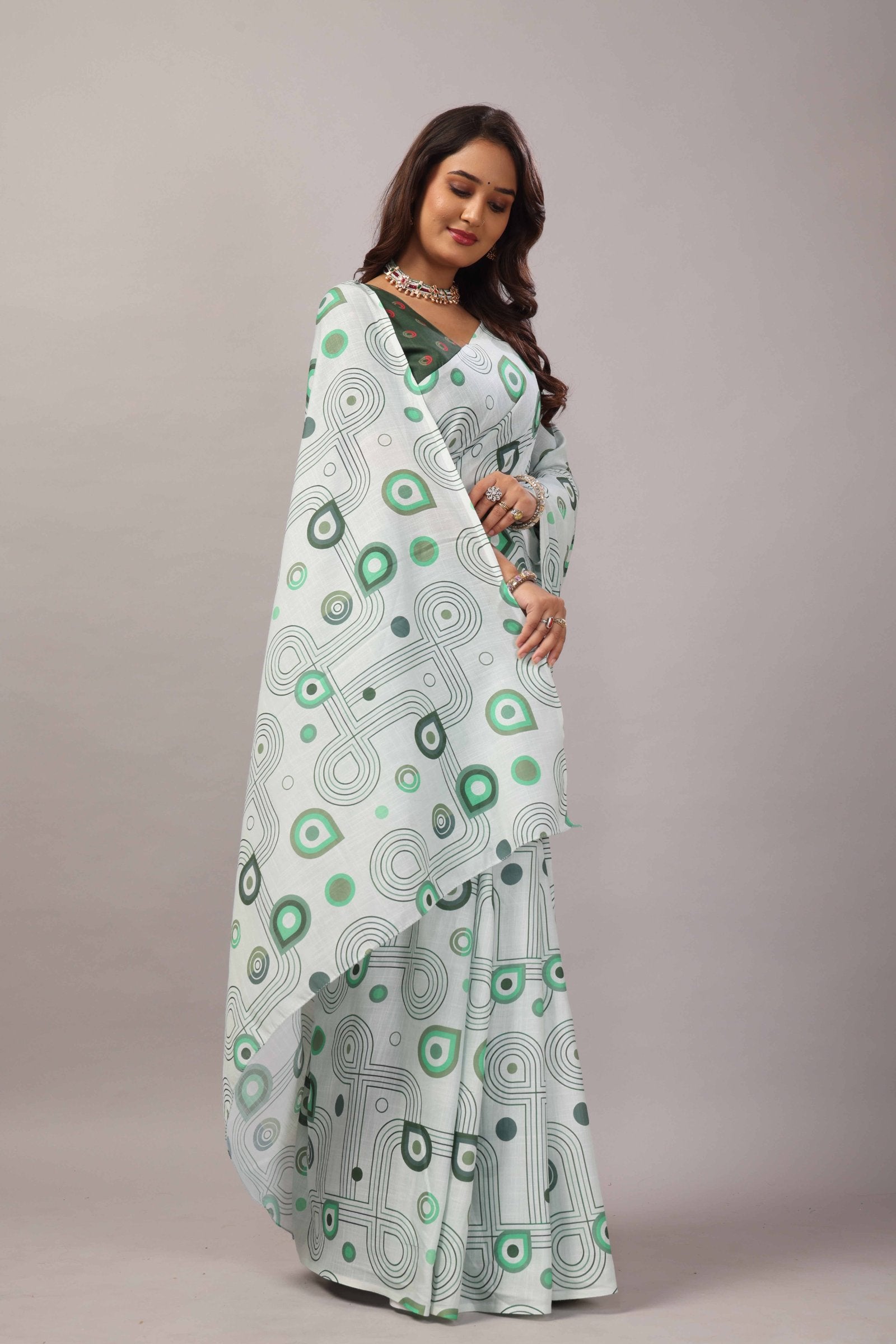 Kalavathi — Geometric Pattern Cotton Linen Saree
