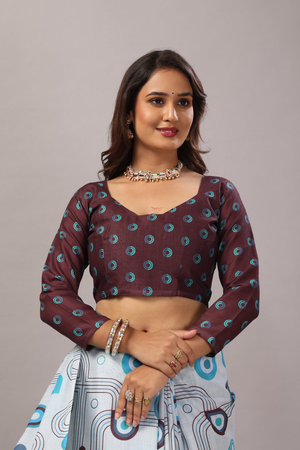 Kavitha — Geometric Pattern Cotton Linen Saree