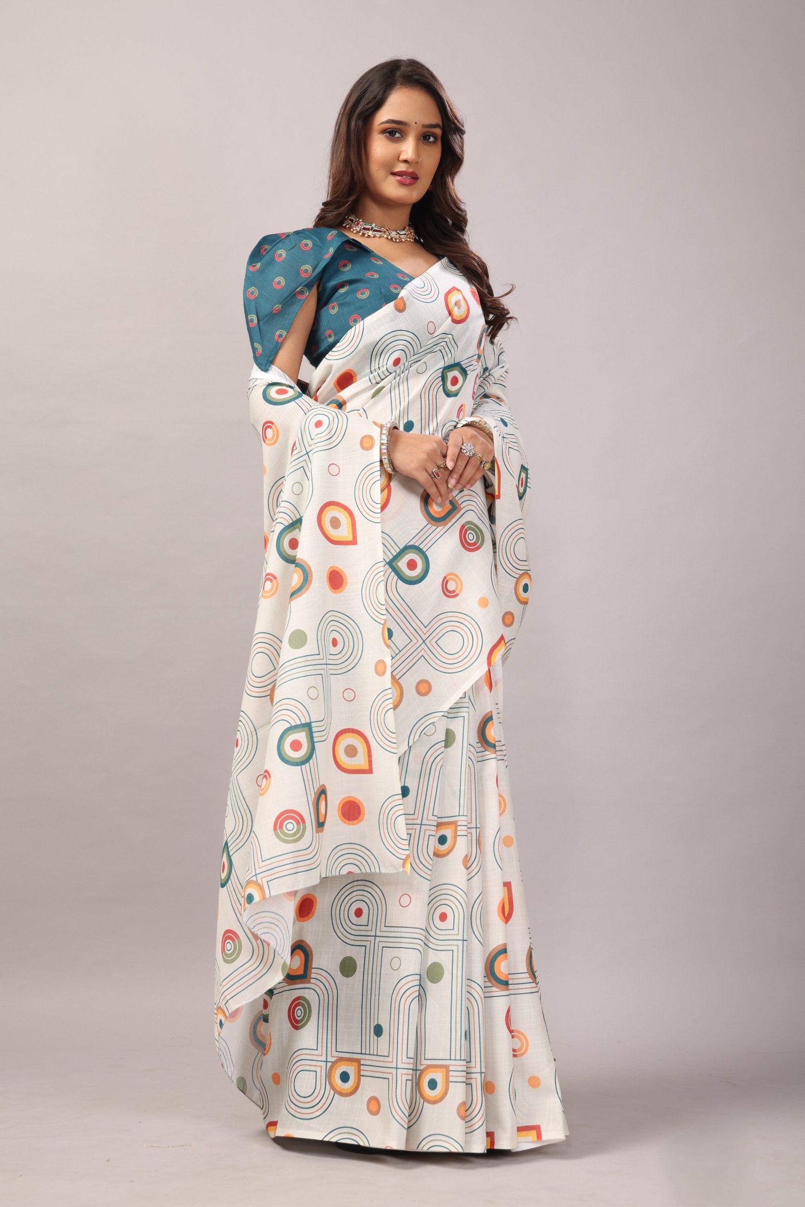 Manjari — Geometric Pattern Cotton Linen Saree