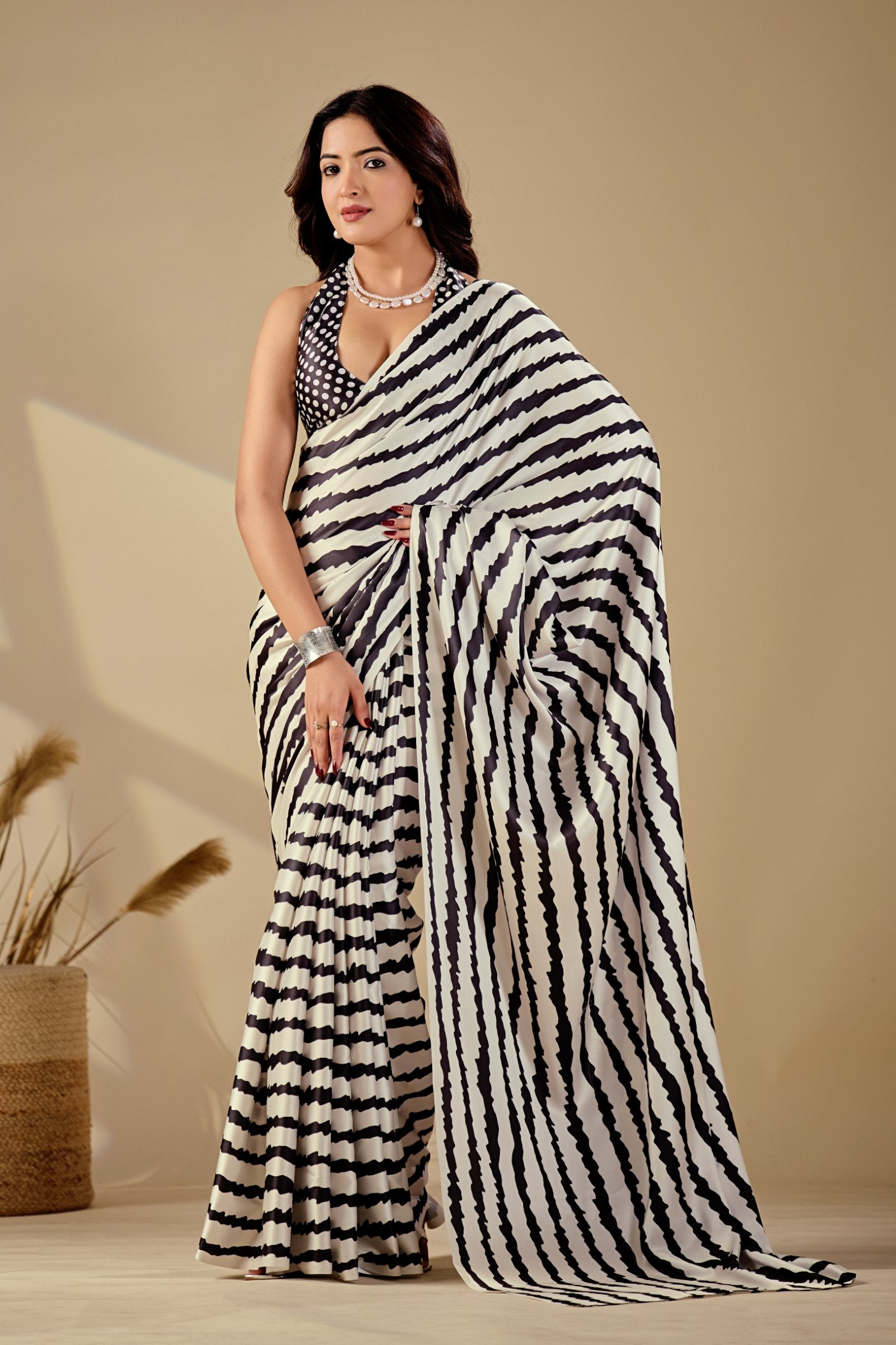 Nalanda — Monochrome Abstract Japan Satin Print Saree