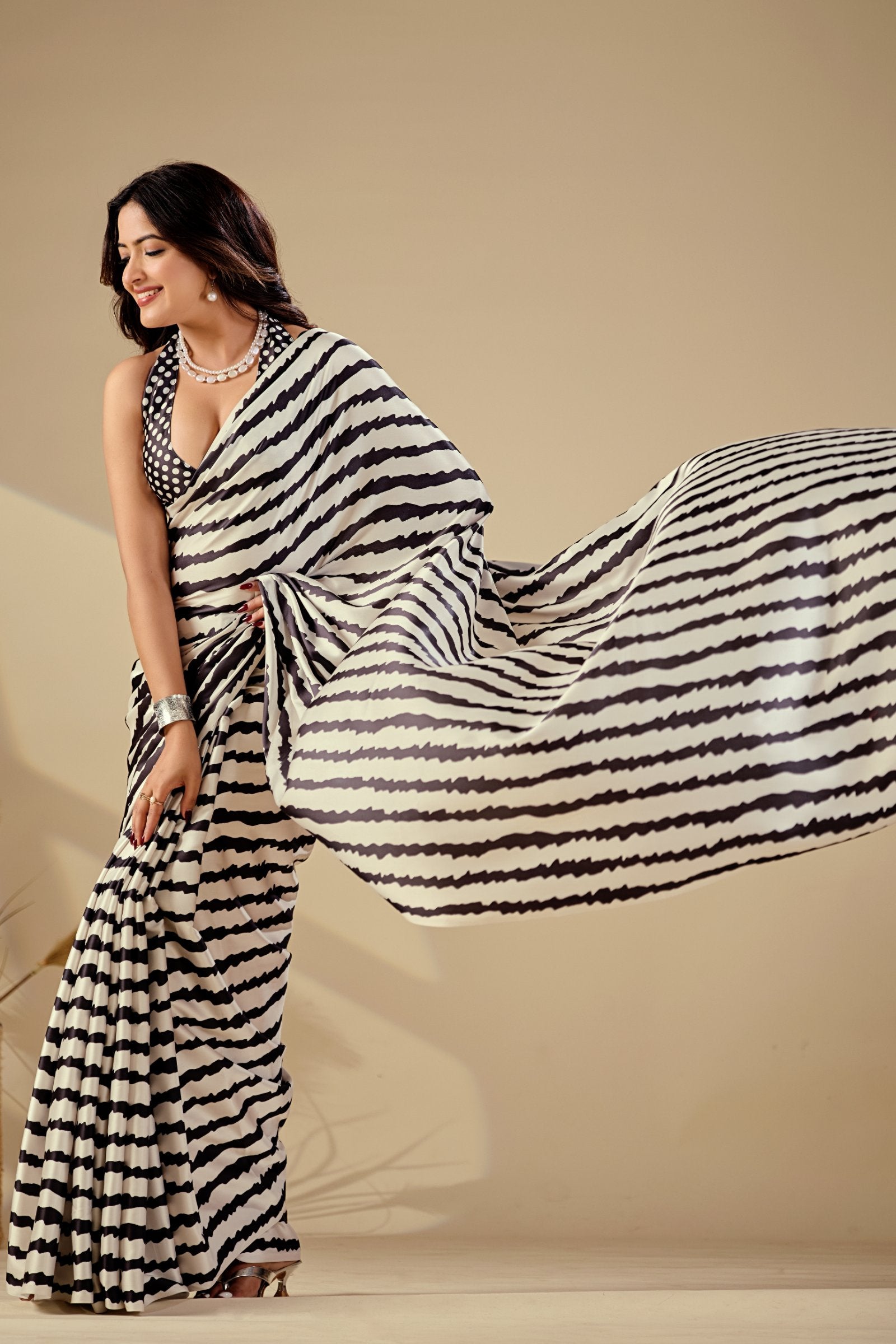 Nalanda — Monochrome Abstract Japan Satin Print Saree