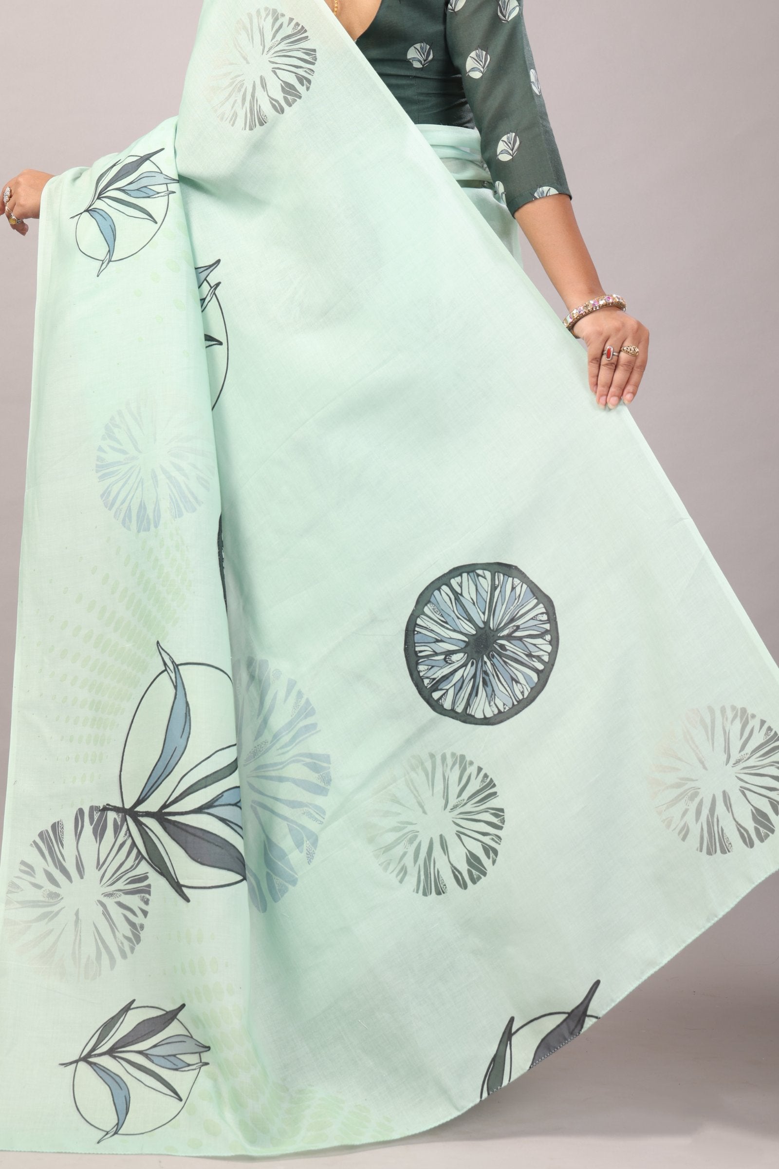 Iravati — Breeze Floral Mull Cotton Saree