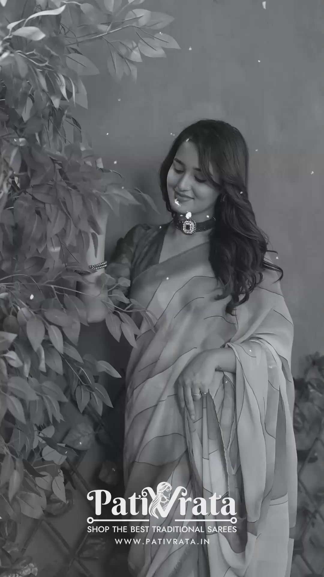 Sharvani — Earth Toned Abstract Pattern Georgette Saree