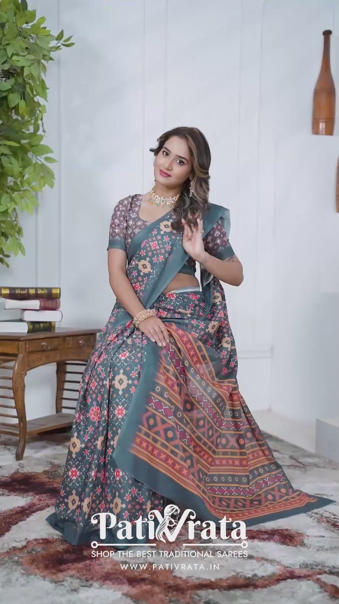 Agnika — Charcoal Grey Ikat Print Cotton Linen Saree